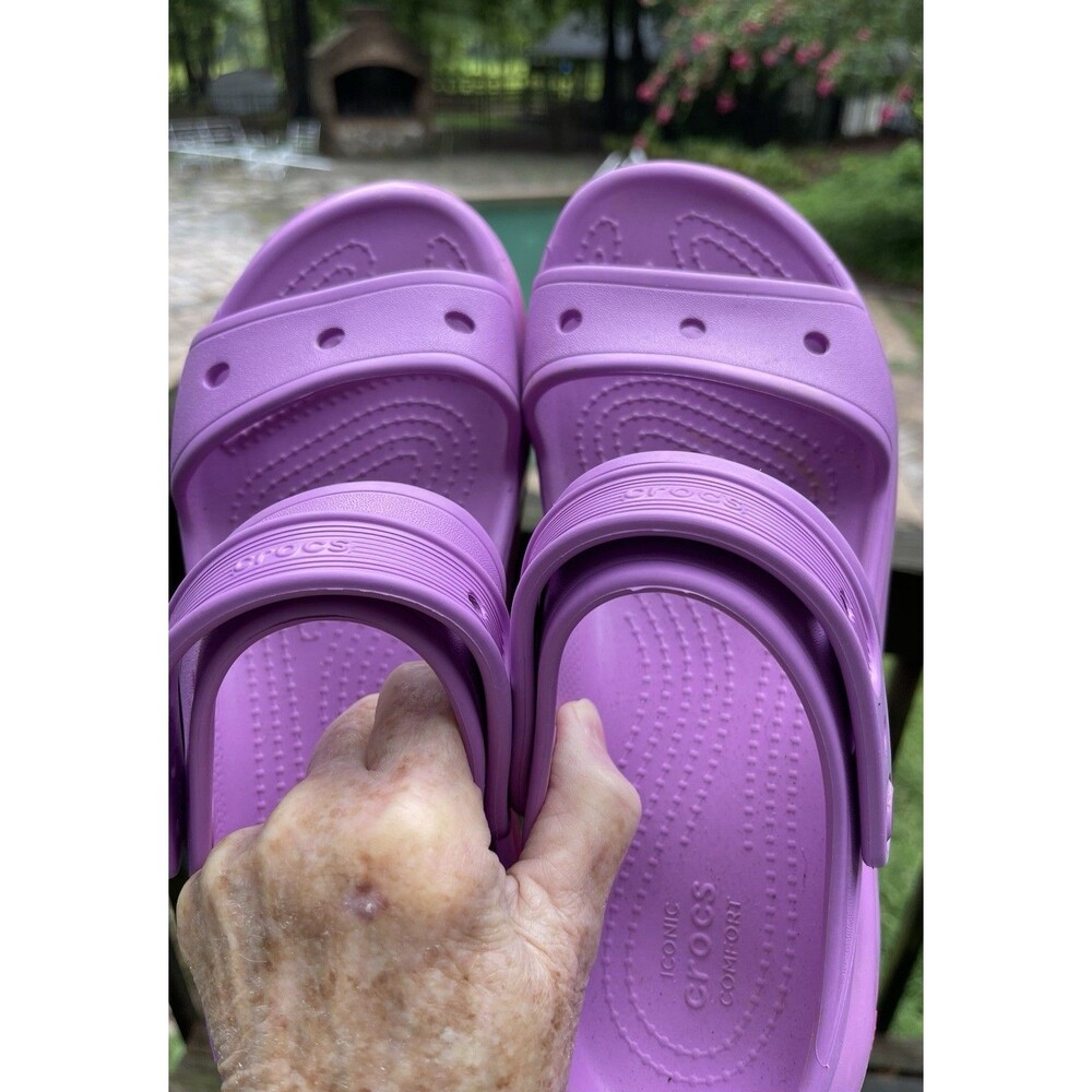 Crocs Mega Crush Sandals Purple Iconic Comfort Platform Sole Men 7 Ladies 9